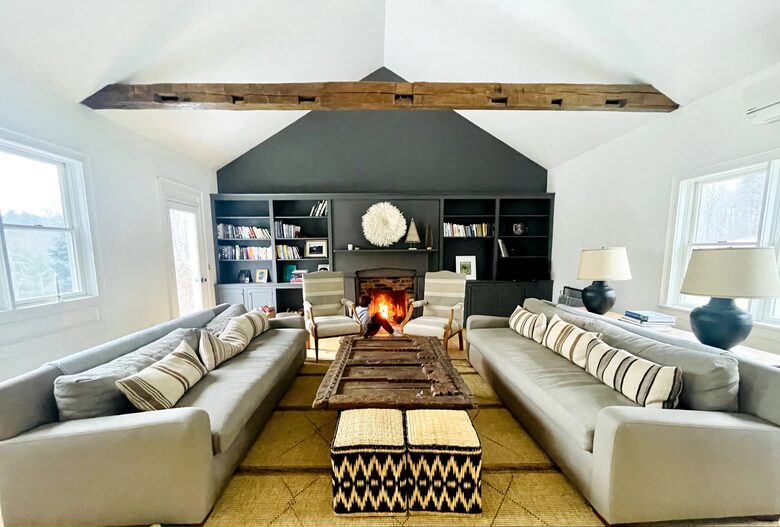 Berkshires Estate on 100 Acres with Heated Pool and Sauna - Canaan, New York