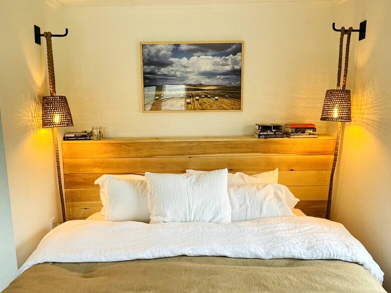 Berkshires Estate on 100 Acres with Heated Pool and Sauna - Canaan, New York