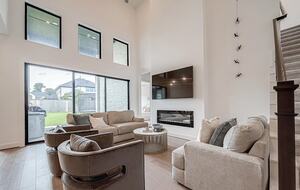 Contemporary Retreat with Private Pool in The Woodlands - The Woodlands, Texas