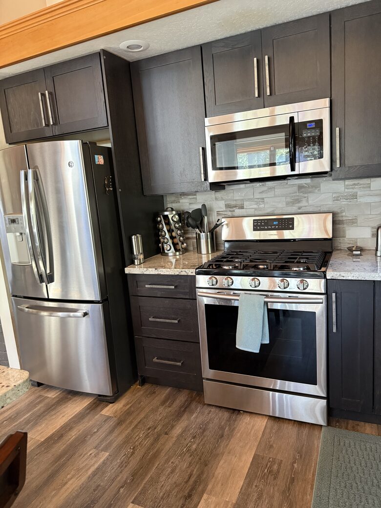 Tahoe Donner Cabin with Pine Forest Views and Trail Access - Truckee, California