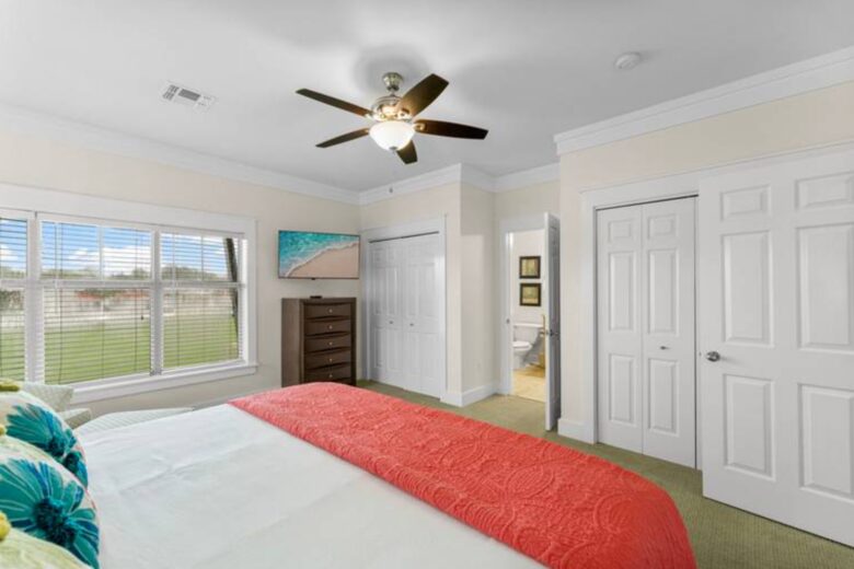 Magnolia Bay Retreat with Golf Course Views and Golf Cart - Miramar Beach, Florida