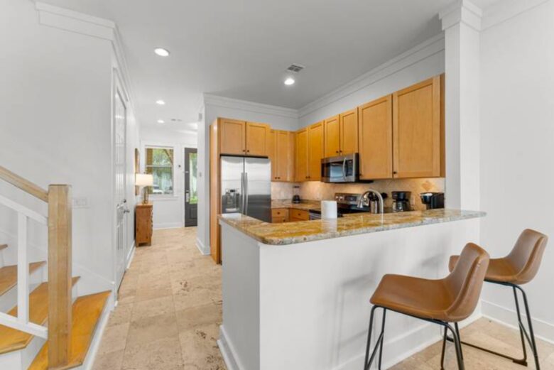 Magnolia Bay Retreat with Golf Course Views and Golf Cart - Miramar Beach, Florida