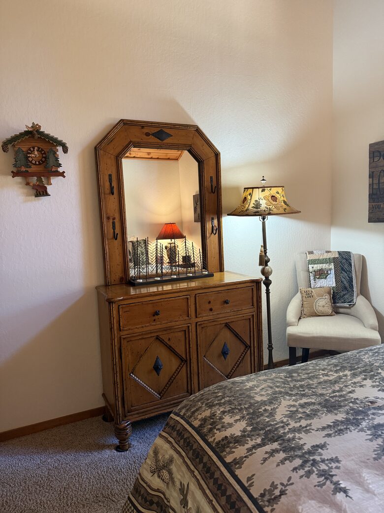 Tahoe Donner Cabin with Pine Forest Views and Trail Access - Truckee, California