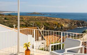 Ocean View Home with Pool in Porto Covo - Porto Covo, Portugal
