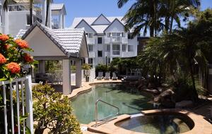 Rainbow Sky Terrace with Ocean Views and Private Rooftop Spa - Gold Coast, Australia