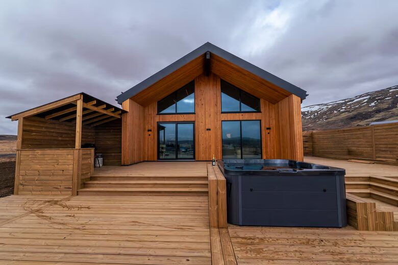 Modern Icelandic House in the Golden Circle - Selfoss, Iceland
