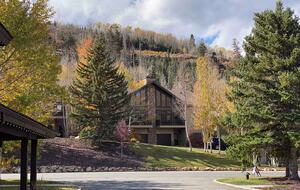 Lower Deer Valley Mountain Home with Private Hot Tub - Park City, Utah