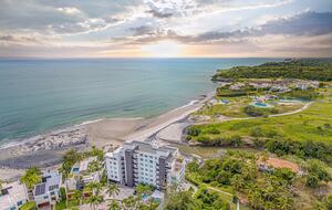 Rio Mar Penthouse with Panoramic Ocean Views - San Carlos District, Panama