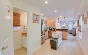 Coastal Key West Home with Private Tropical Patio - Key West, Florida
