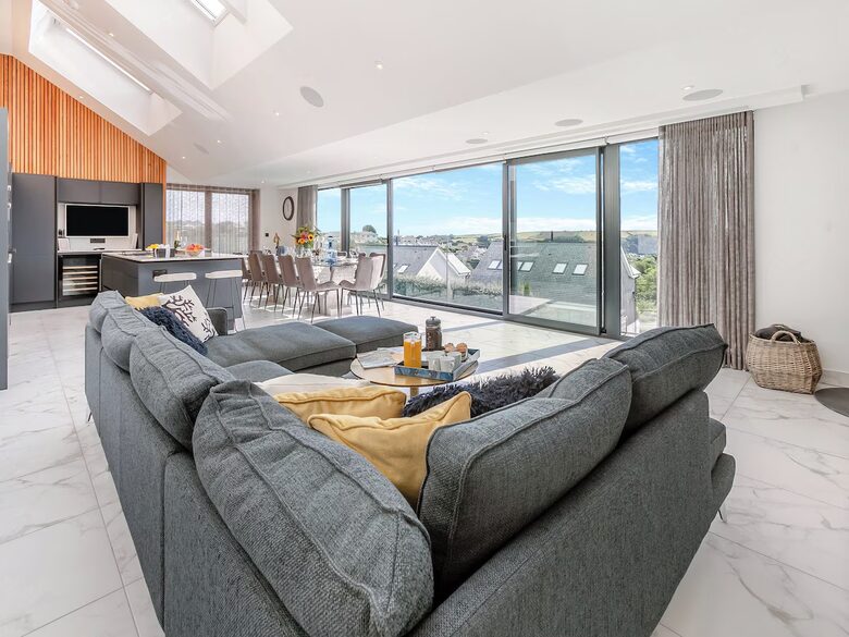 A Contemporary Haven on the Roseland Peninsula - Saint Mawes, United Kingdom