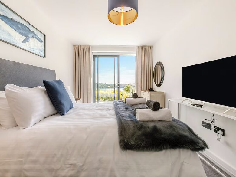 A Contemporary Haven on the Roseland Peninsula - Saint Mawes, United Kingdom