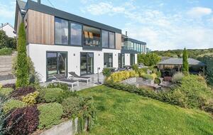 A Contemporary Haven on the Roseland Peninsula - Saint Mawes, United Kingdom