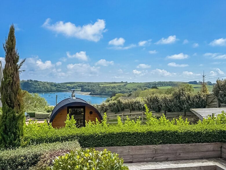 A Contemporary Haven on the Roseland Peninsula - Saint Mawes, United Kingdom