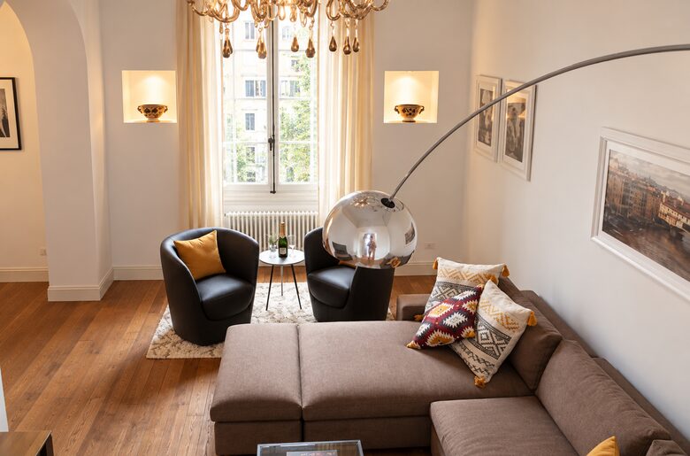 Chic Apartment Steps from the Duomo - Florence - Florence, Italy