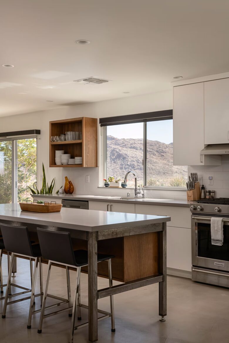 Secluded Joshua Tree Escape on Five Private Acres - Joshua Tree, California