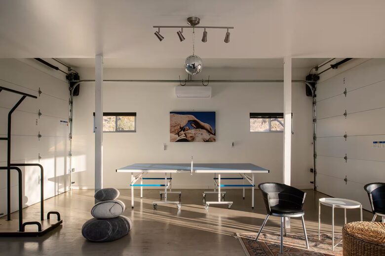 Secluded Joshua Tree Escape on Five Private Acres - Joshua Tree, California
