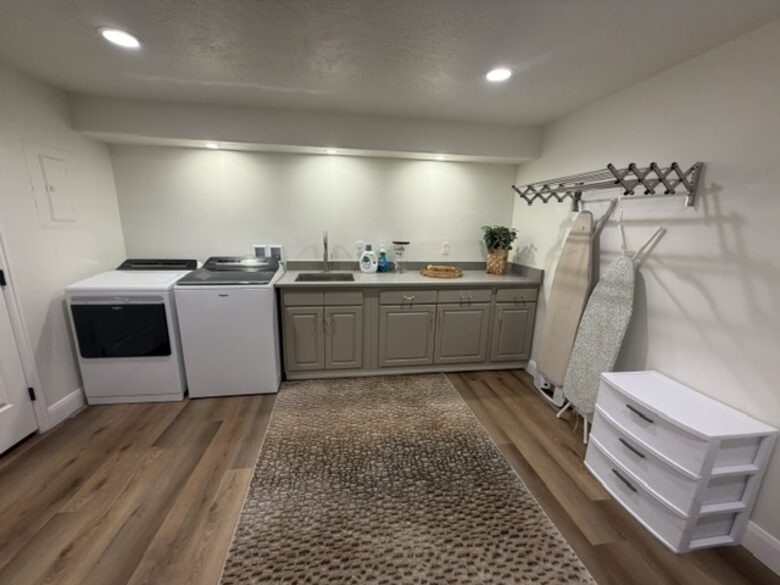 Relaxed St. George Living with Sweeping Sunset Views - St. George, Utah