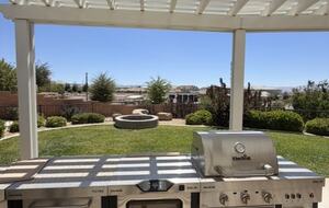 Relaxed St. George Living with Sweeping Sunset Views - St. George, Utah