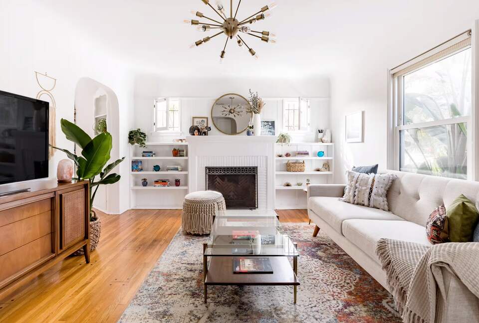 Private Venice Retreat Steps from the Beach - Maria del Rey, California
