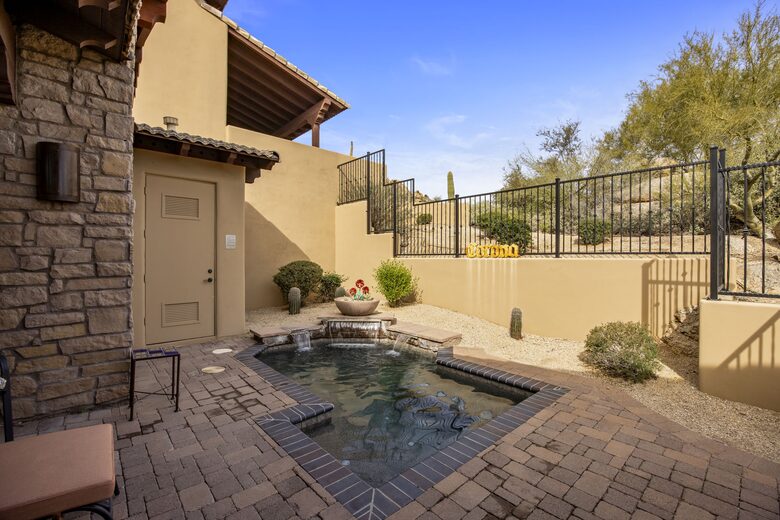 The Rocks Residence Villa #121 - Scottsdale, Arizona