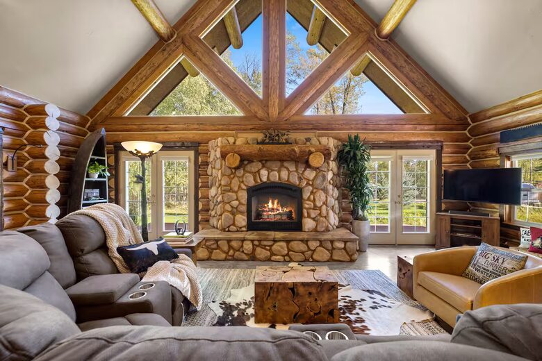 Montana Mountain Escape on Two Wooded Acres - Columbia Falls, Montana