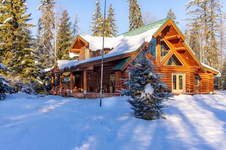 Montana Mountain Escape on Two Wooded Acres - Columbia Falls, Montana