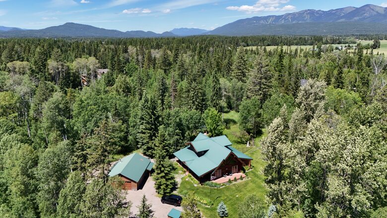 Montana Mountain Escape on Two Wooded Acres - Columbia Falls, Montana