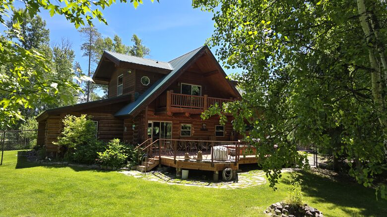 Montana Mountain Escape on Two Wooded Acres - Columbia Falls, Montana