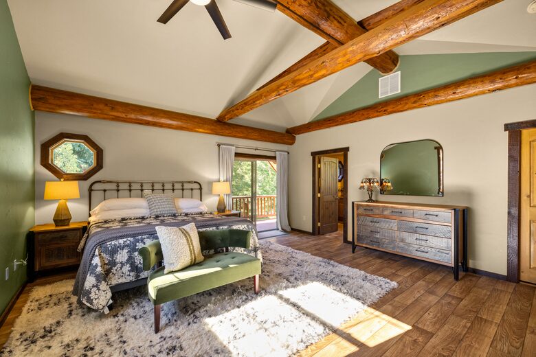 Montana Mountain Escape on Two Wooded Acres - Columbia Falls, Montana