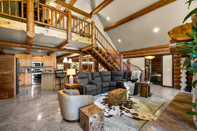Montana Mountain Escape on Two Wooded Acres - Columbia Falls, Montana