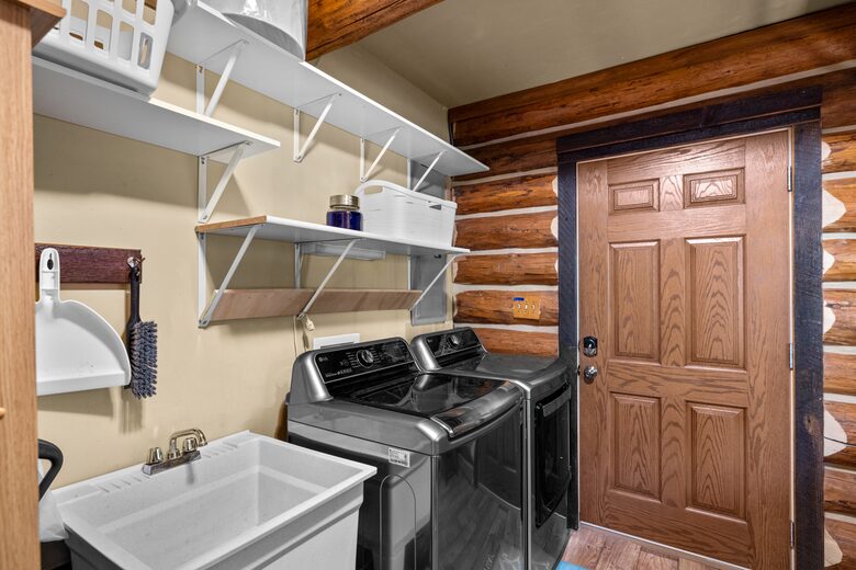 Montana Mountain Escape on Two Wooded Acres - Columbia Falls, Montana
