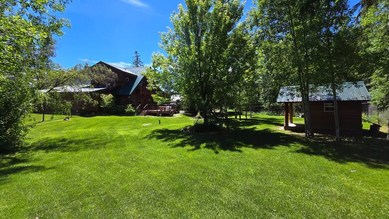 Montana Mountain Escape on Two Wooded Acres - Columbia Falls, Montana