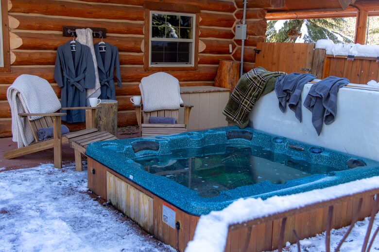Montana Mountain Escape on Two Wooded Acres - Columbia Falls, Montana
