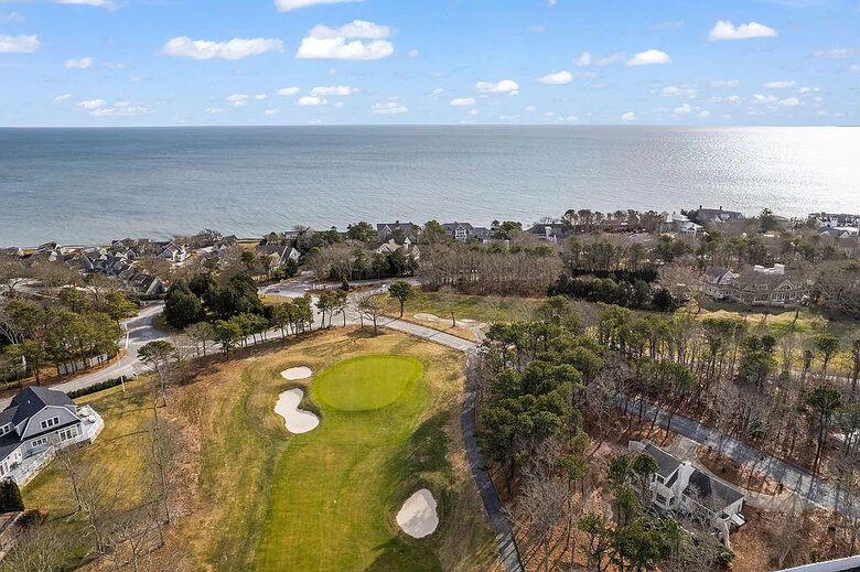 Fairway Retreat in New Seabury | Golf Course Views & Coastal Living - Mashpee, Massachusetts