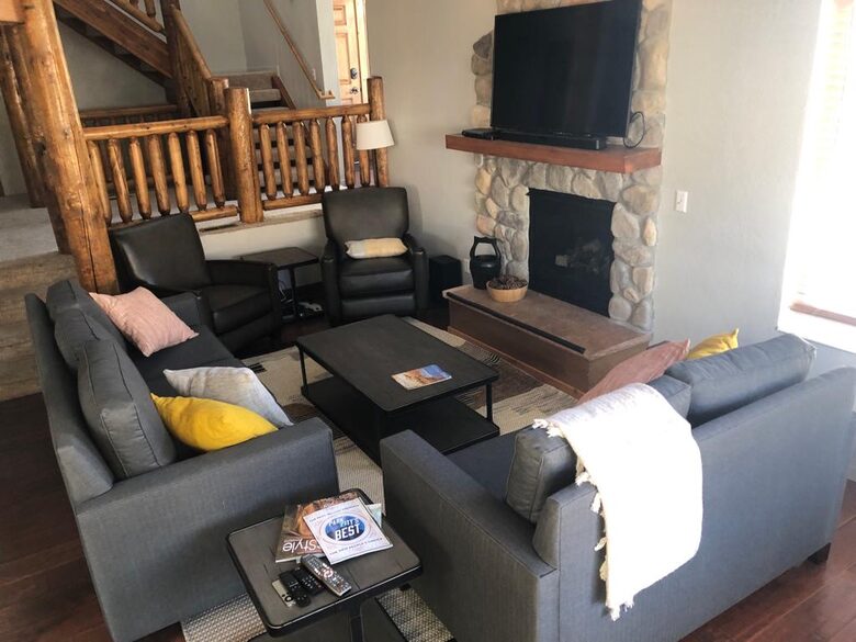 Refurbished Park City Home with Hot Tub and Mountain Views - Park City, Utah