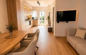 Refined 120 sqm Villa with Garden Views and Modern Comforts - Otopeni, Romania