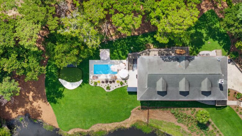 Southern Retreat with Pool and Private Putting Green - Pawleys Island, South Carolina