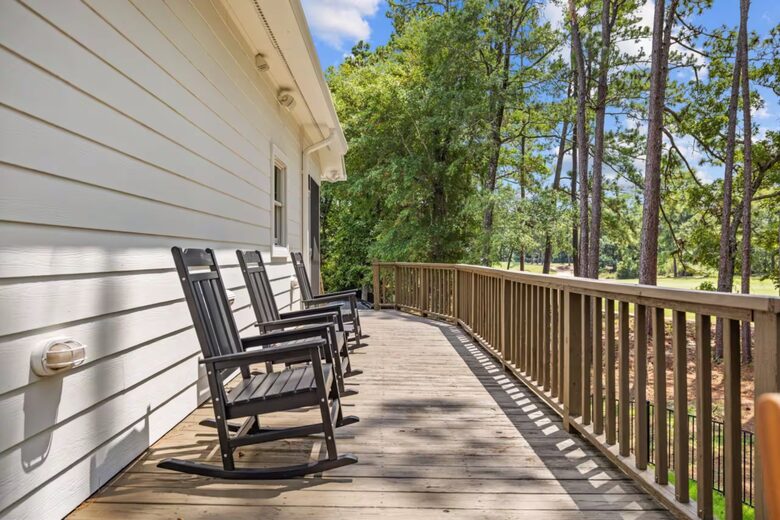 Southern Retreat with Pool and Private Putting Green - Pawleys Island, South Carolina