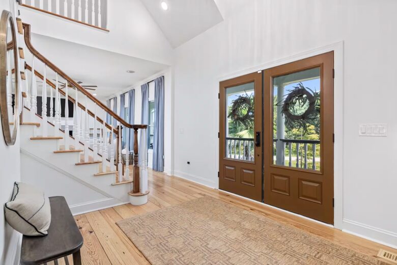 Southern Retreat with Pool and Private Putting Green - Pawleys Island, South Carolina