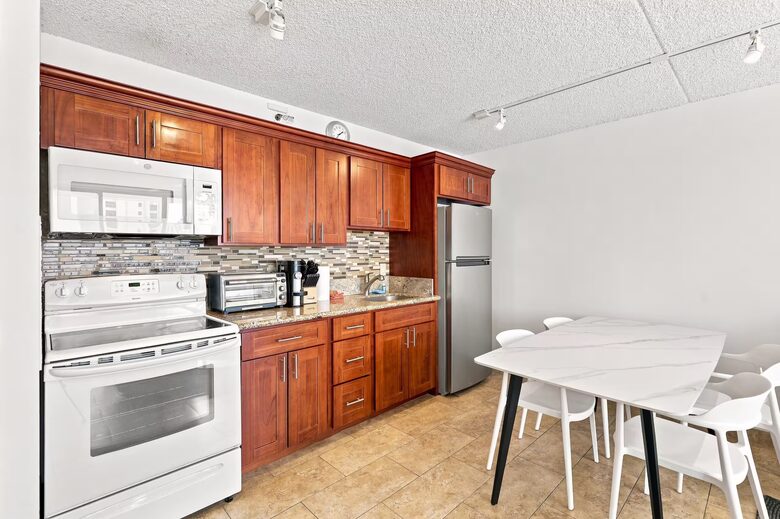 Waikiki Condo with Partial Ocean Views and Resort Amenities - Honolulu, Hawaii