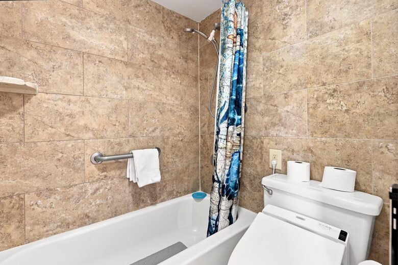 Waikiki Condo with Partial Ocean Views and Resort Amenities - Honolulu, Hawaii