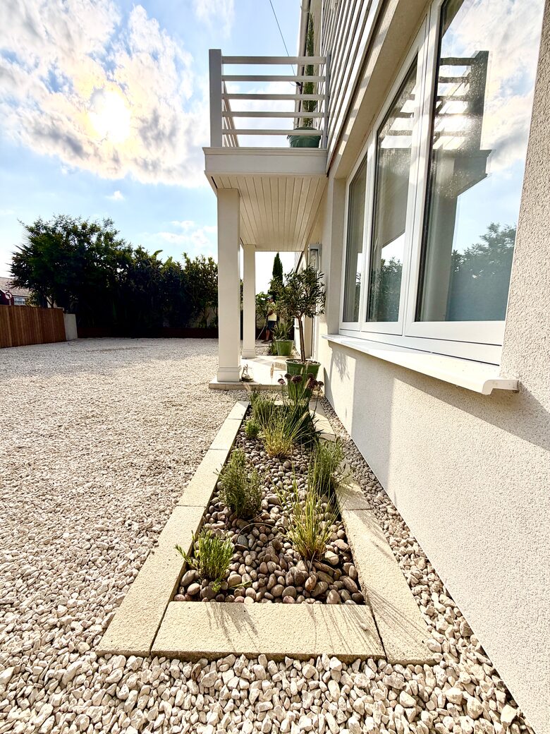 Coastal Scandinavian Inspired Retreat, dog friendly - Earnley, United Kingdom