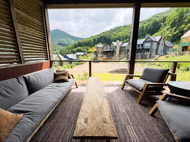 Western North Carolina Home nestled in Balsam Mountain Preserve and Surrounded by Mountain Scenery - Sylva, North Carolina