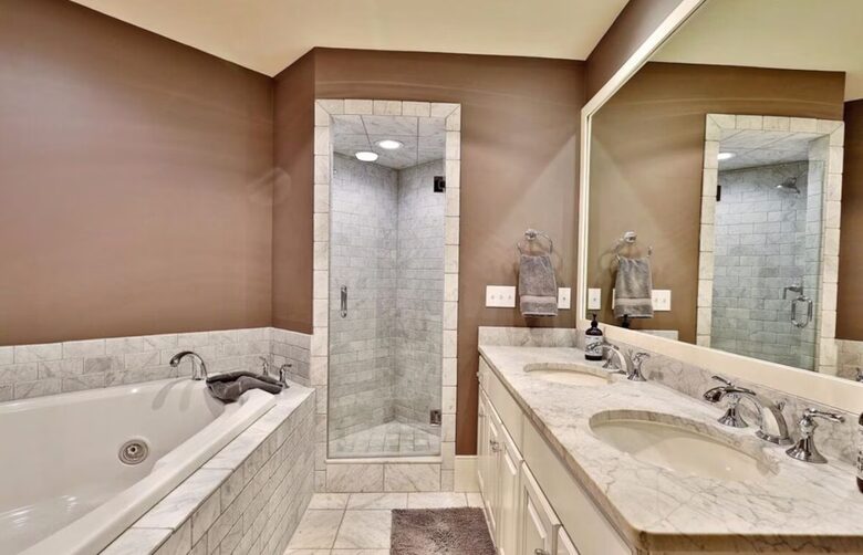 Okemo Mountain Getaway with Ski-In/Ski-Out Access - Ludlow, Vermont