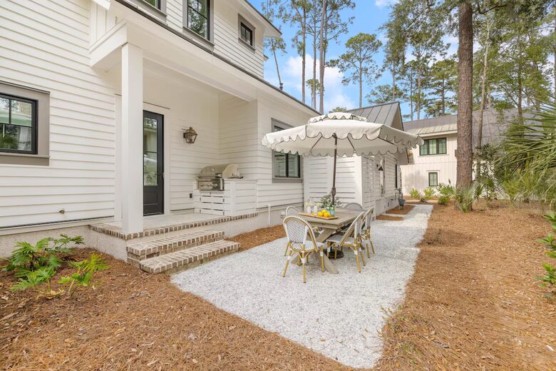 Palmetto Bluff Lowcountry Retreat with Pool - Bluffton, South Carolina