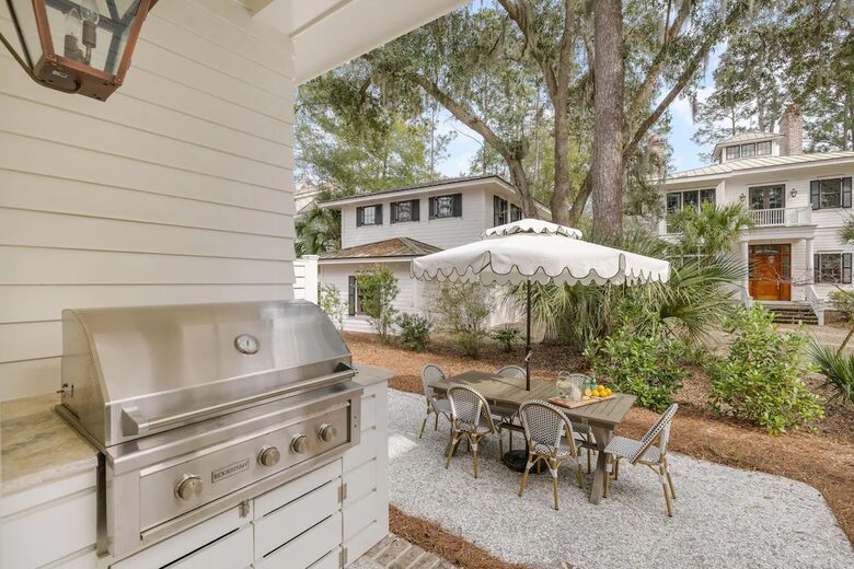 Palmetto Bluff Lowcountry Retreat with Pool - Bluffton, South Carolina