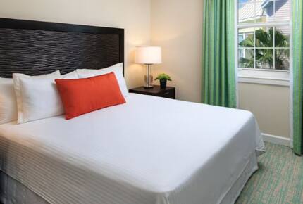 Paradise Island Retreat at Harborside - Paradise Island, Bahamas