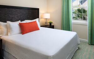 Paradise Island Retreat at Harborside - Paradise Island, Bahamas