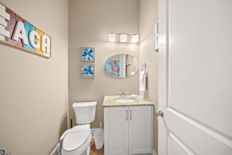 Bradenton Beautiful | Coastal Escape Just 3 Minutes from Bradenton Beach - Bradenton Beach, Florida