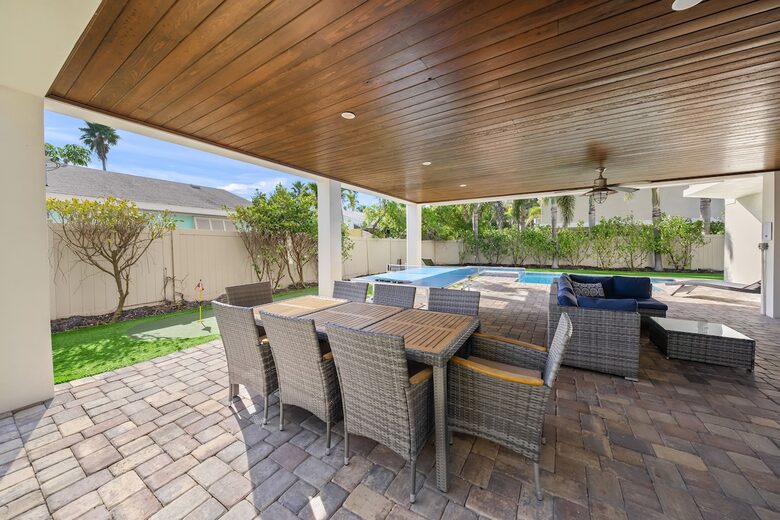 Bradenton Beautiful | Coastal Escape Just 3 Minutes from Bradenton Beach - Bradenton Beach, Florida